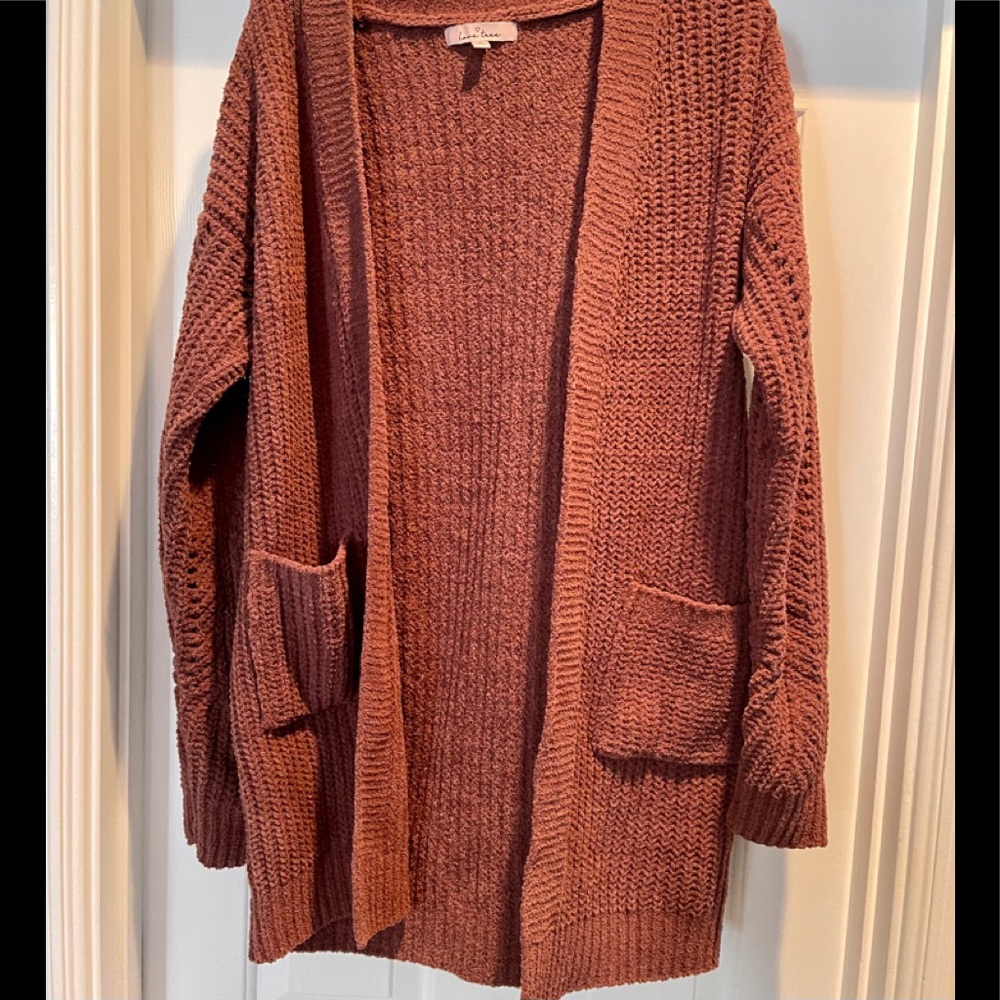 Love Tree rust cardigan. Sz. Medium.